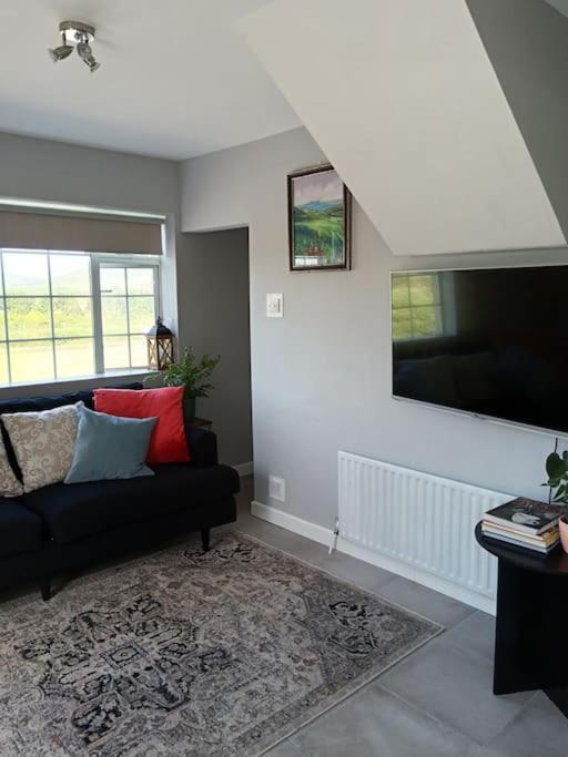 Apartamento Dingle Escape -2 Bed -Sleeps 4 Exterior foto